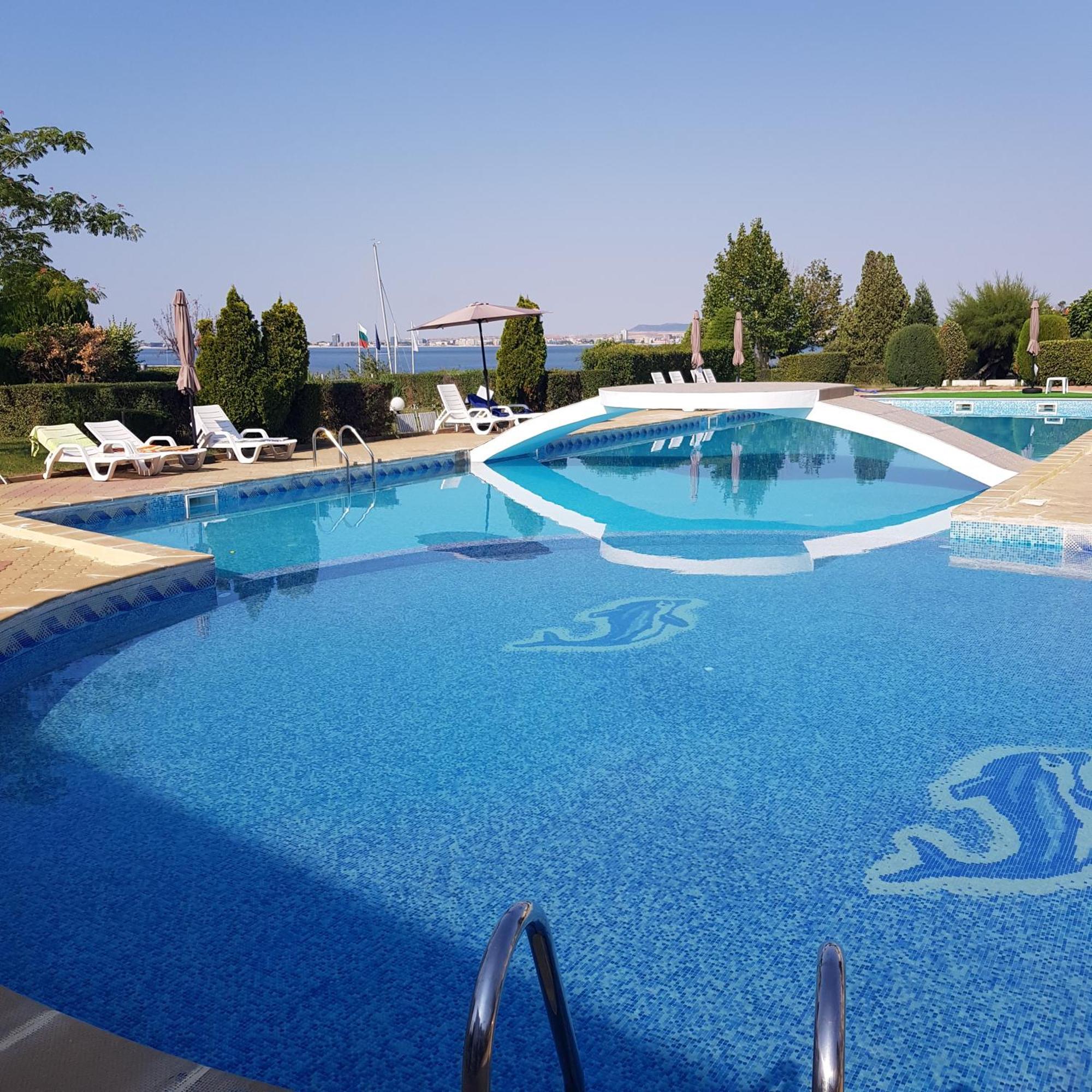 Hotel Riviera Complex 6 Sveti Vlas Esterno foto